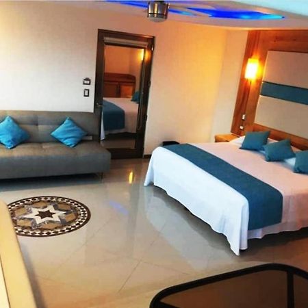 Hotel Blue Star Канкун Екстериор снимка