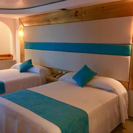 Hotel Blue Star Канкун Екстериор снимка