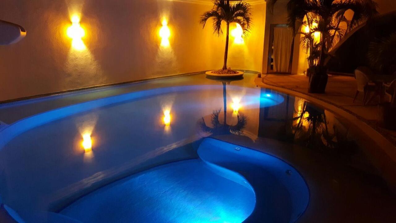 Hotel Blue Star Канкун Екстериор снимка