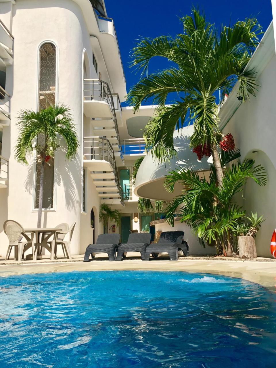 Hotel Blue Star Канкун Екстериор снимка